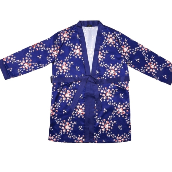 Morgan Lane Women’s Satin Navy Floral Robe - Picture 3 of 11